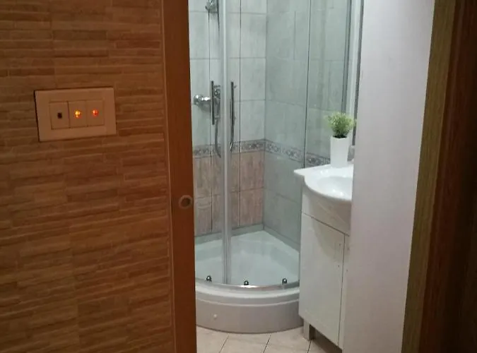 Uphill * 奥帕提亚